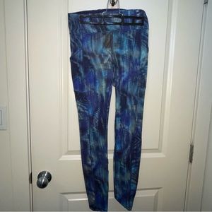 Lululemon Invigorate Leggings 28 Inch